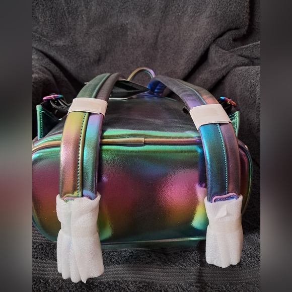 Loungefly Oil Slick Minnie Mini Backpack - Picture 6 of 6